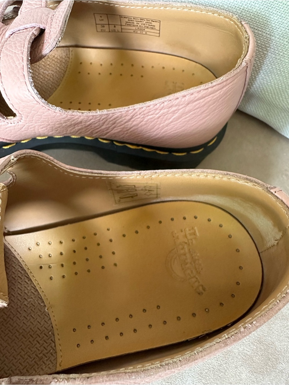 Dr. Martens 8065 Mary Jane Pink Leather Shoes Buckle Strap Non-Slip - Picture 4 of 10